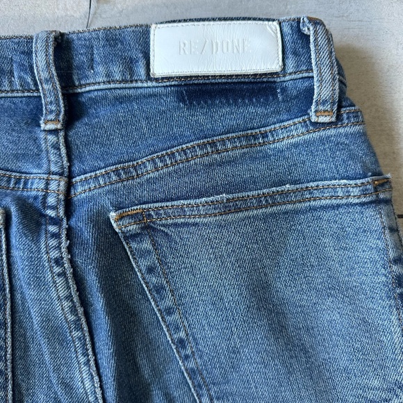 Re/done straight leg distressed jeans - Picture 3 of 4